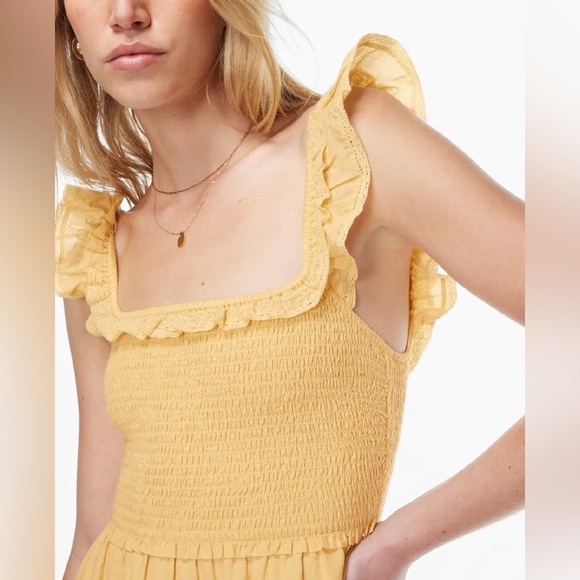 Aritzia Wilfred Reminisce Dress in Sage Green - Picture 4 of 12